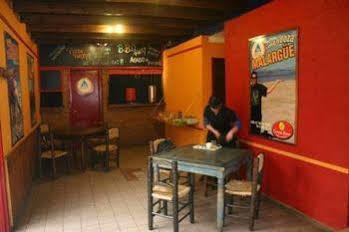 Internacional Hostal *